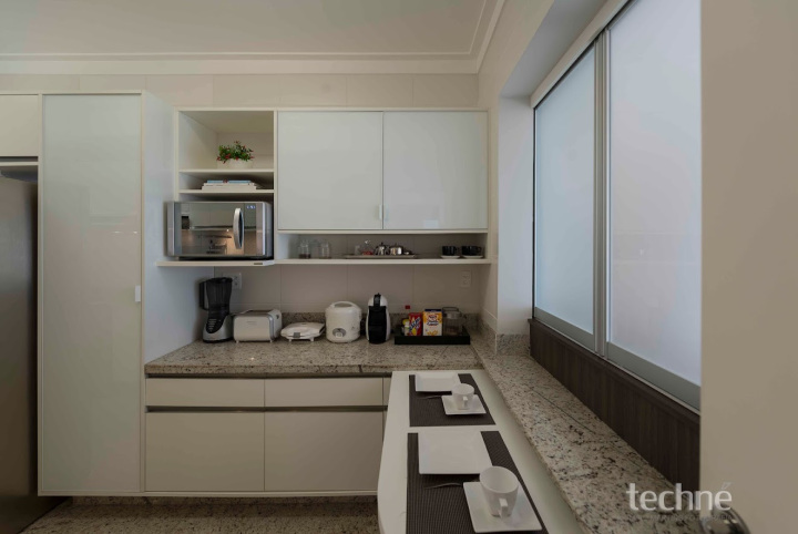 Projeto - Residencial - Mansões de Santo Antônio - Interiores - Cozinha C