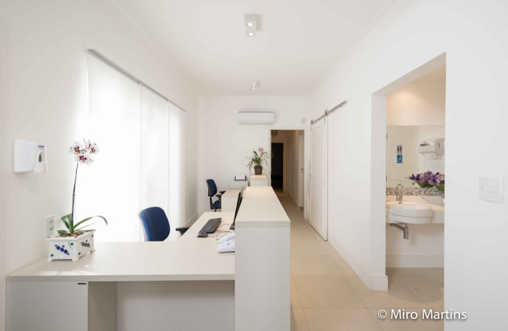 Projeto - Comercial - Clínica Capelatto - Arquitetura e Interiores - Recepção F