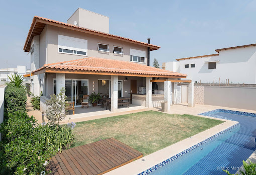 Projeto - Residencial - Dom Pedro CR - Arquitetura e Interiores - Fachada, Varanda e Piscina A