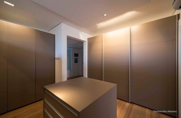 Projeto - Residencial - Dom Pedro RV - Arquitetura e Interiores - Closet A