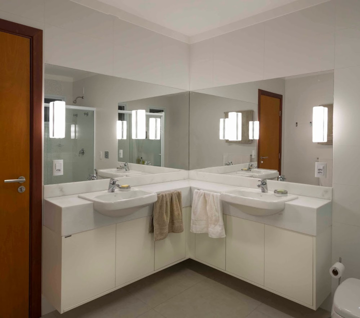Projeto - Residencial - Parque das Quaresmeiras - Arquitetura e Interiores - Banheiro C