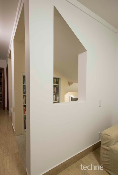 Projeto - Residencial - Parque das Quaresmeiras - Arquitetura e Interiores - Escada B