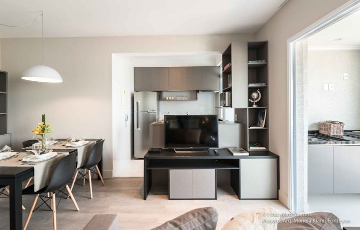 Projeto - Residencial - Studio Jundiaí Cinza- Interiores - Jantar, Estar, TV e Cozinha