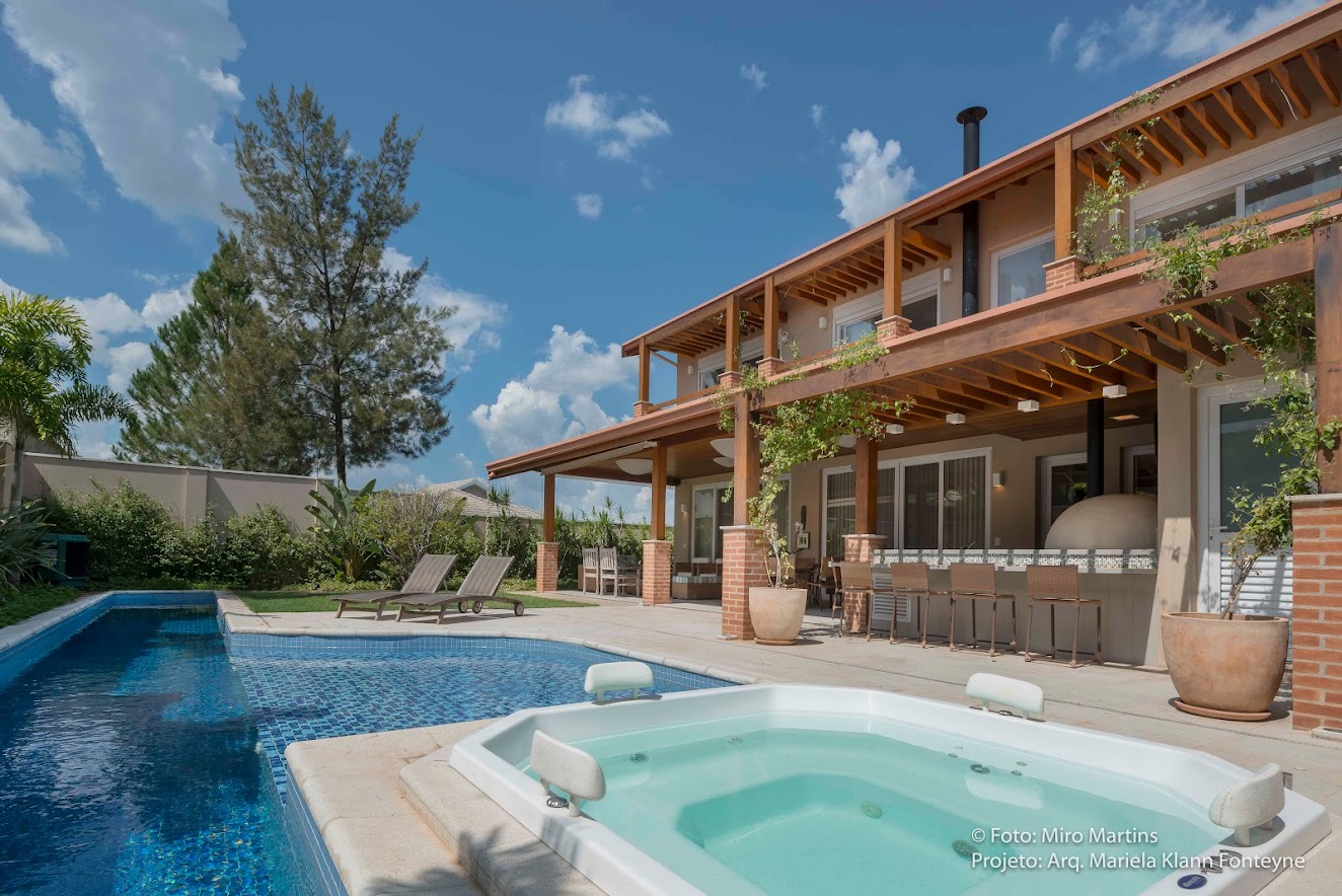 Projeto - Residencial - Dom Pedro RV - Arquitetura e Interiores - Fachada, Piscina e Spa
